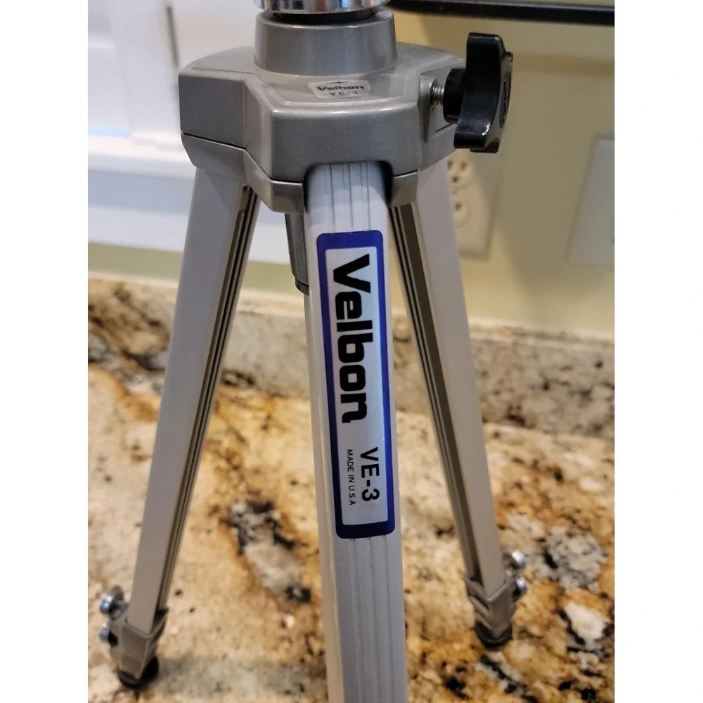 Velbon VE-3 Camera Tripod Vintage Aluminum Adjustable. 60